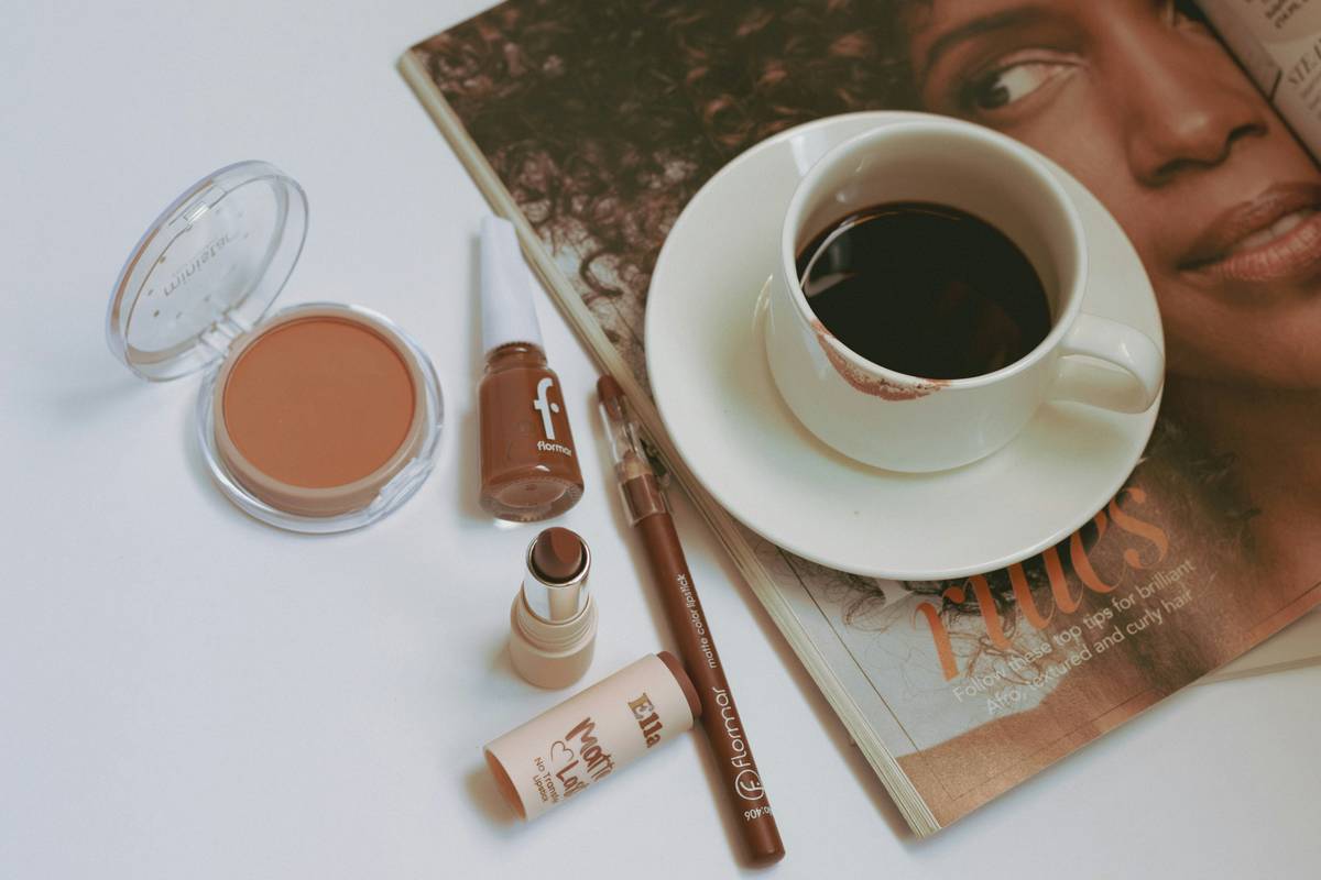Clean Beauty Palette: 7 Proven Tips to Avoid Costly Minimalist Makeup Mistakes